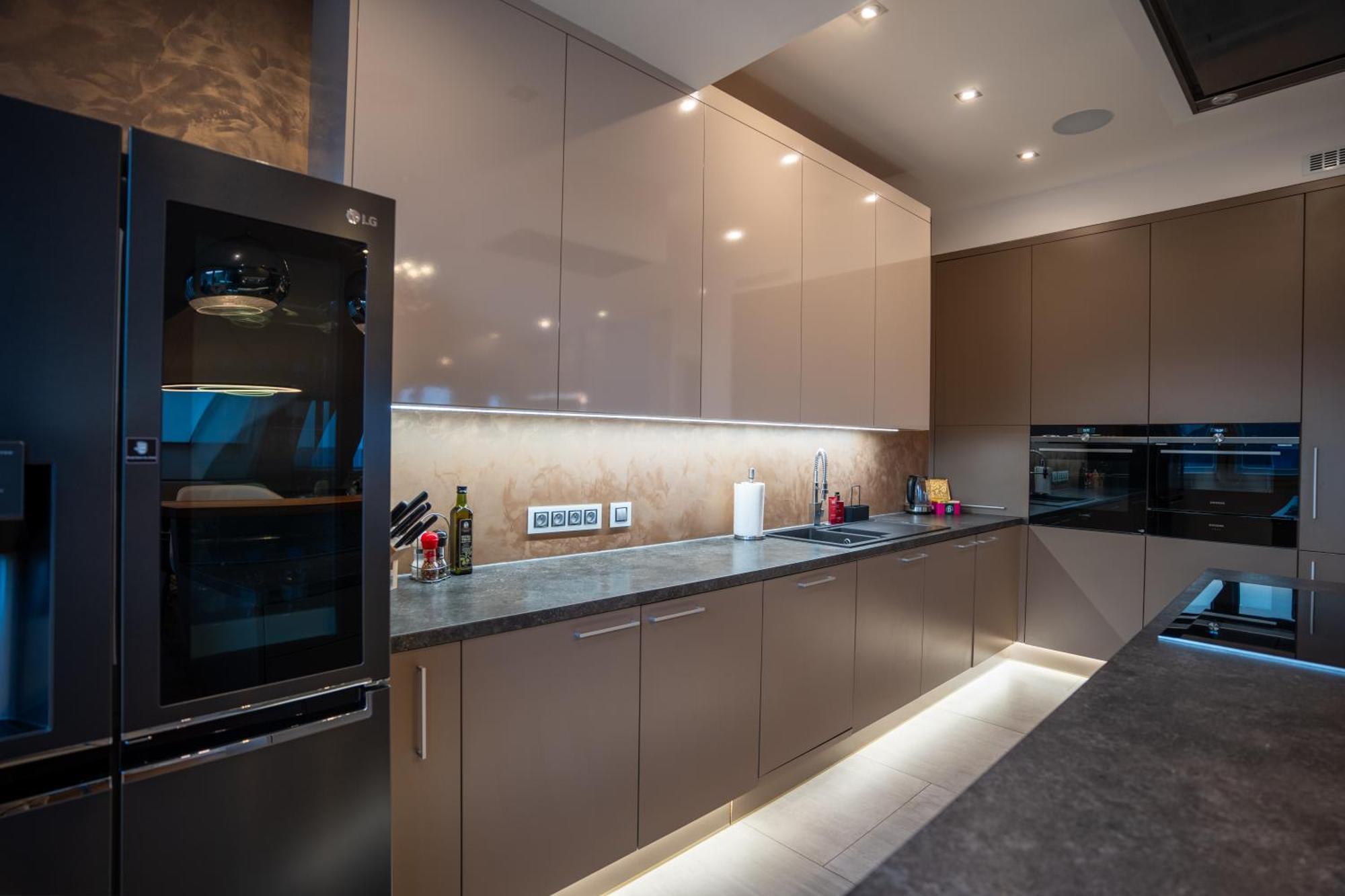 Luxury Rooftop Appartment With Fantastic Views Prague Luaran gambar